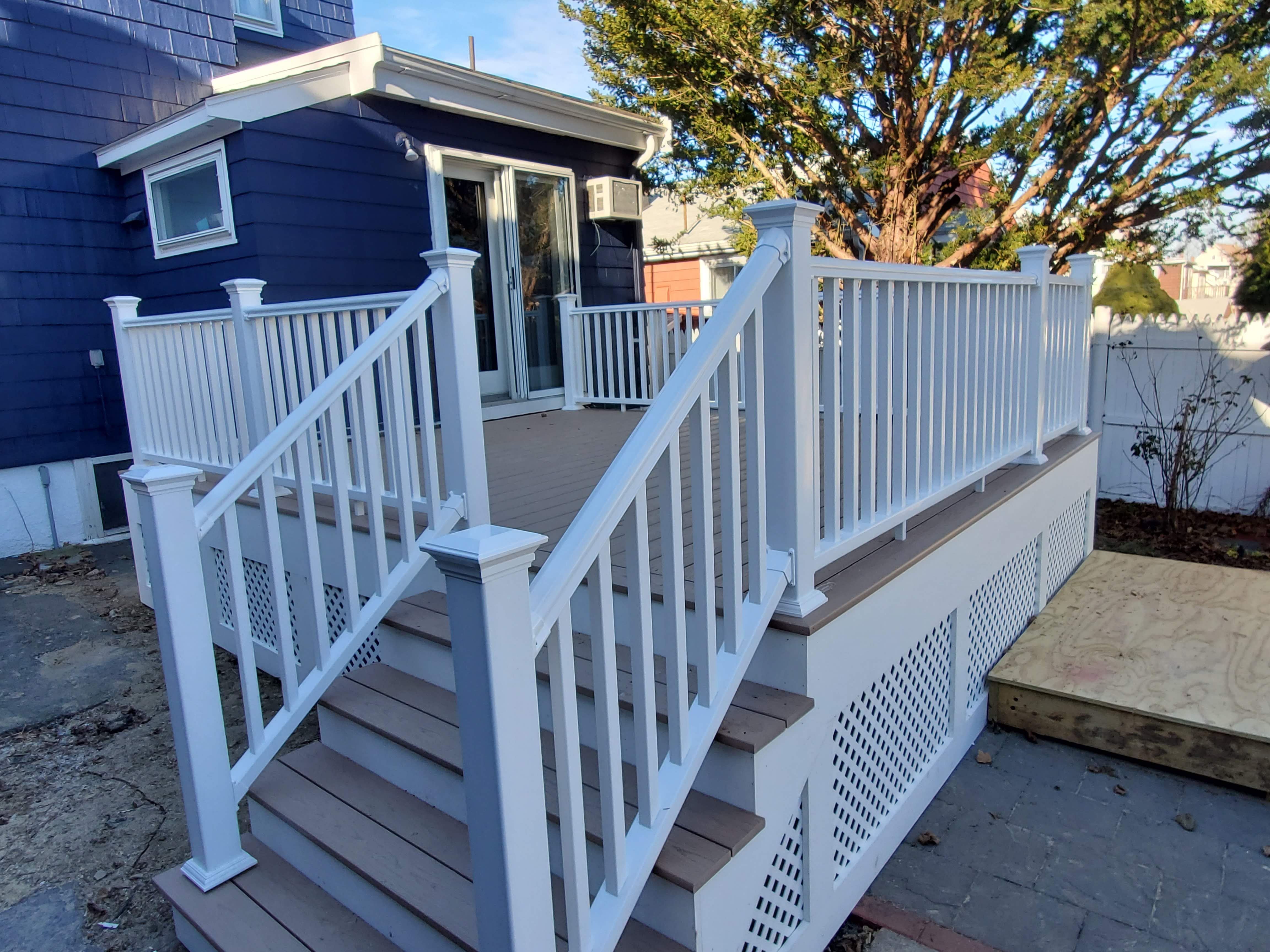 Custom Deck Stoneham MA